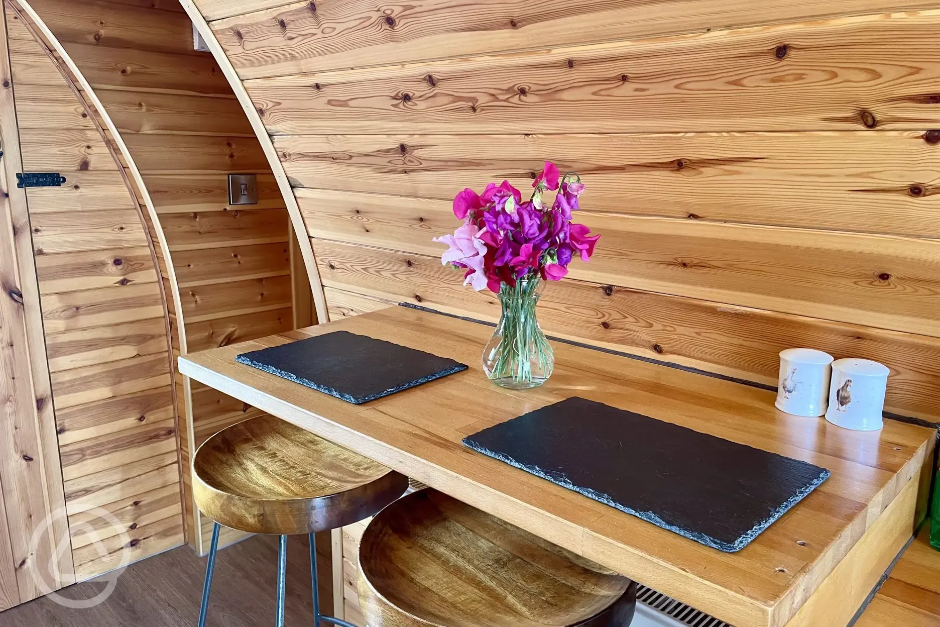 Embden glamping pod dining area 