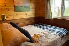 Stag lodge king sized bed (bedding and towels included) Stag lodge king sized bed (bedding and towels included)