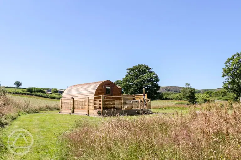 Embden glamping pod with hot tub