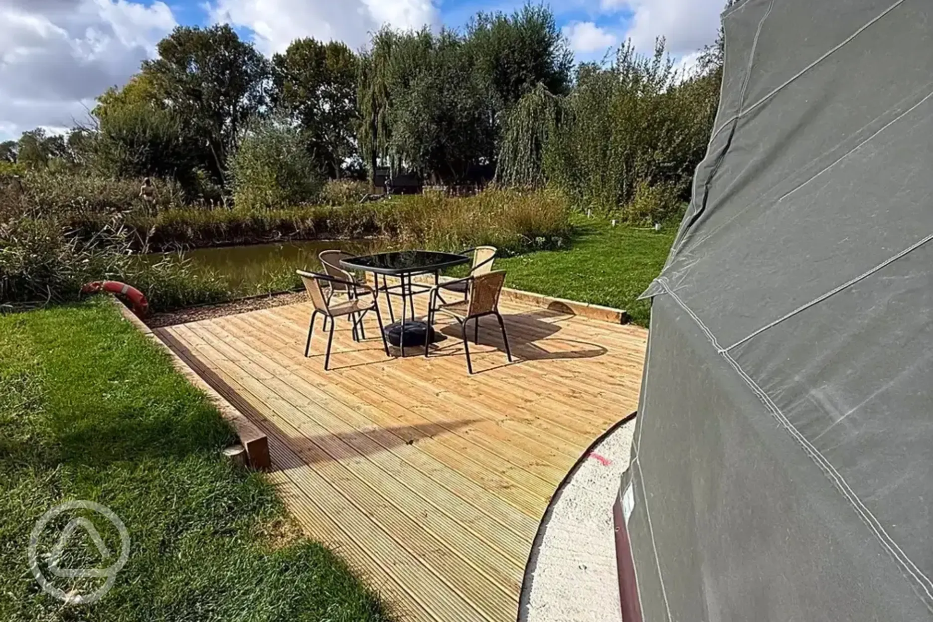 The Quirky Carp bell tent with lake views