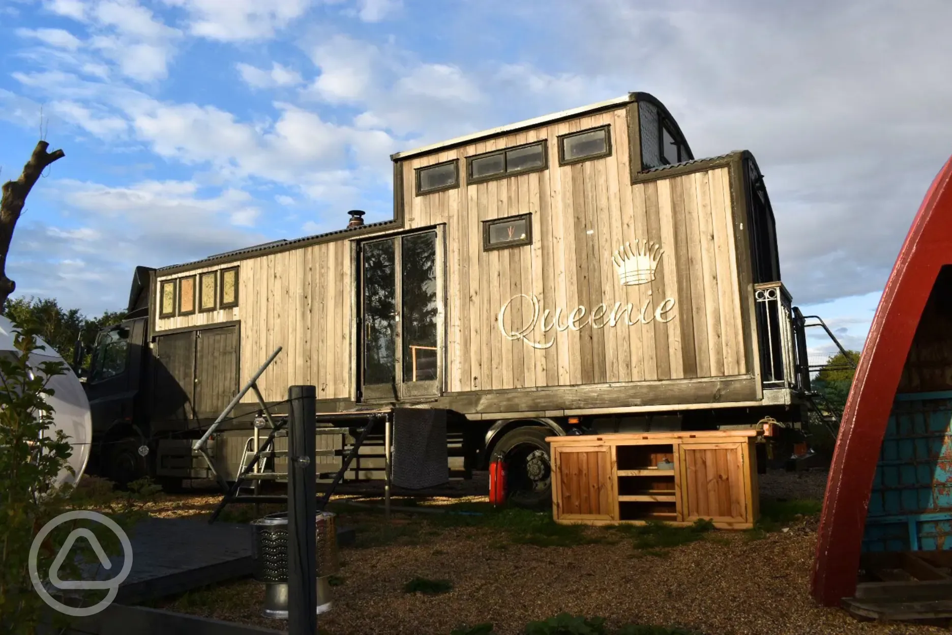 Queenie railway carriage (dog friendly)