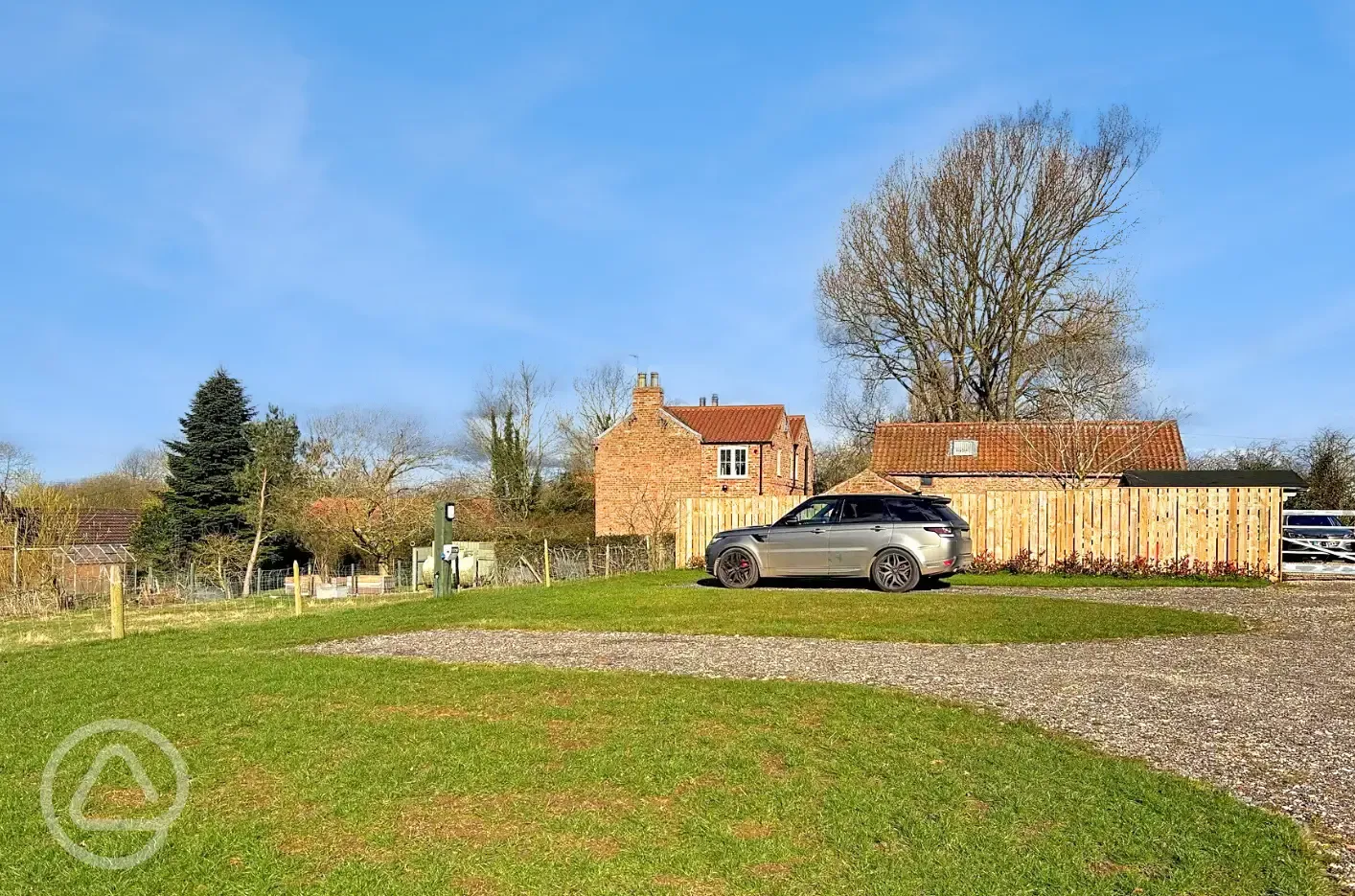 Fully serviced hardstanding and grass touring pitches