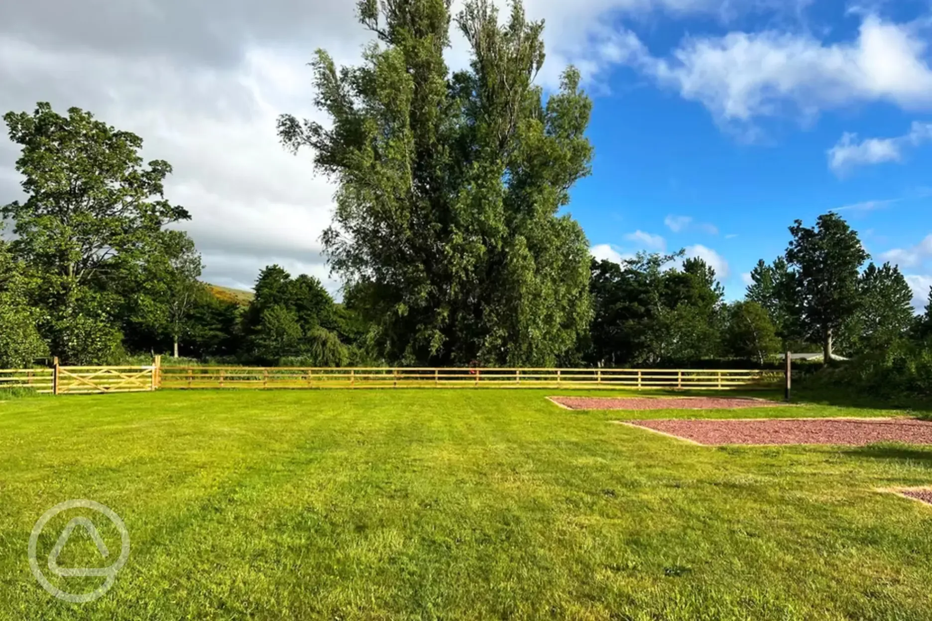 Non electric gravel hardstanding pitches