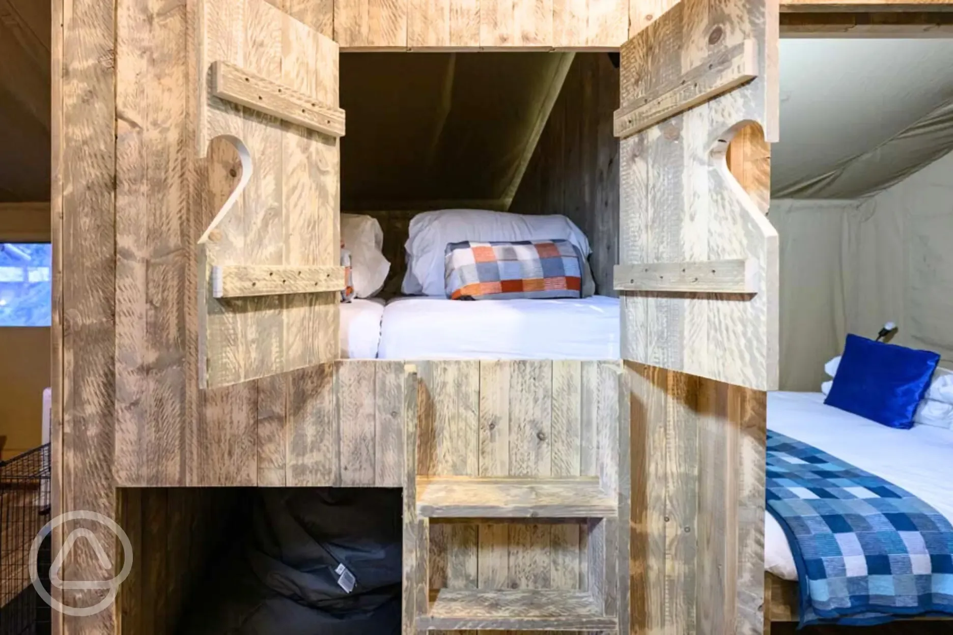 Deluxe Safari Tent cabin double bed and double bedroom