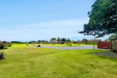 Overview of Laurel Park