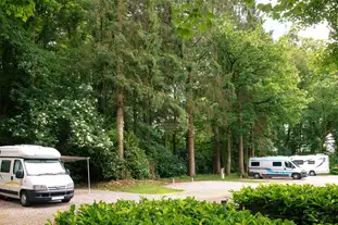 Chatsworth Caravan and Motorhome Park, Baslow, Derbyshire