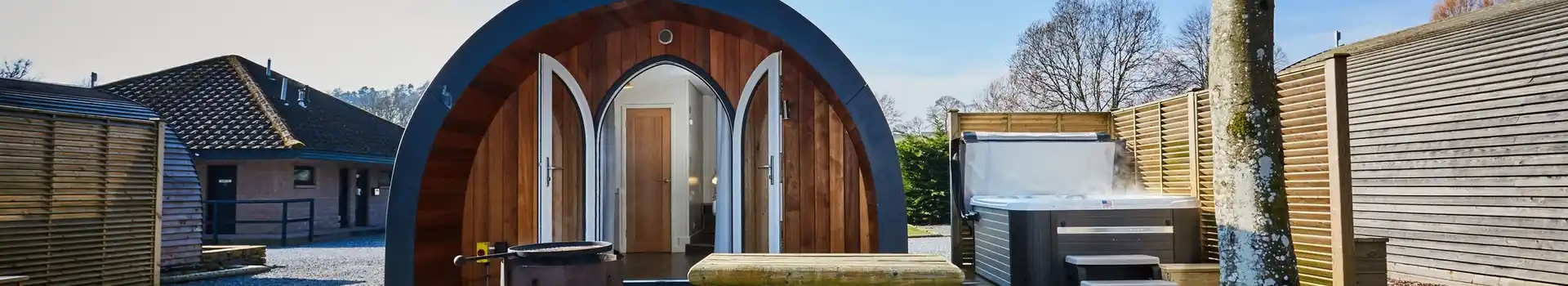Glamping pods with hot tubs