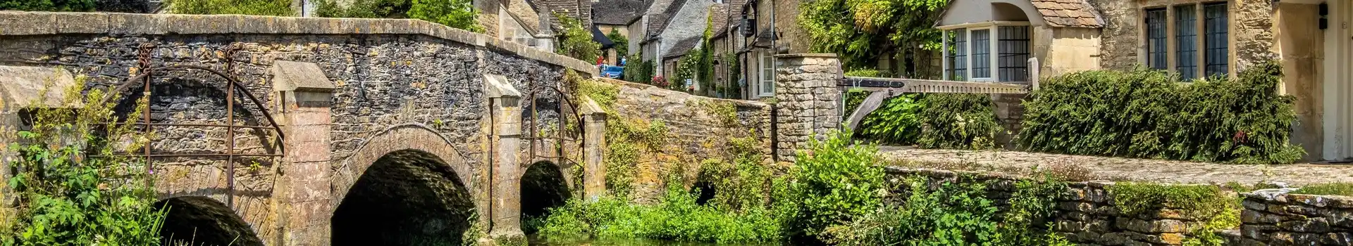 Glamping in the Cotswolds