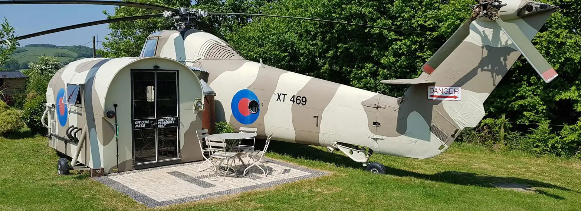 Helicopter glamping