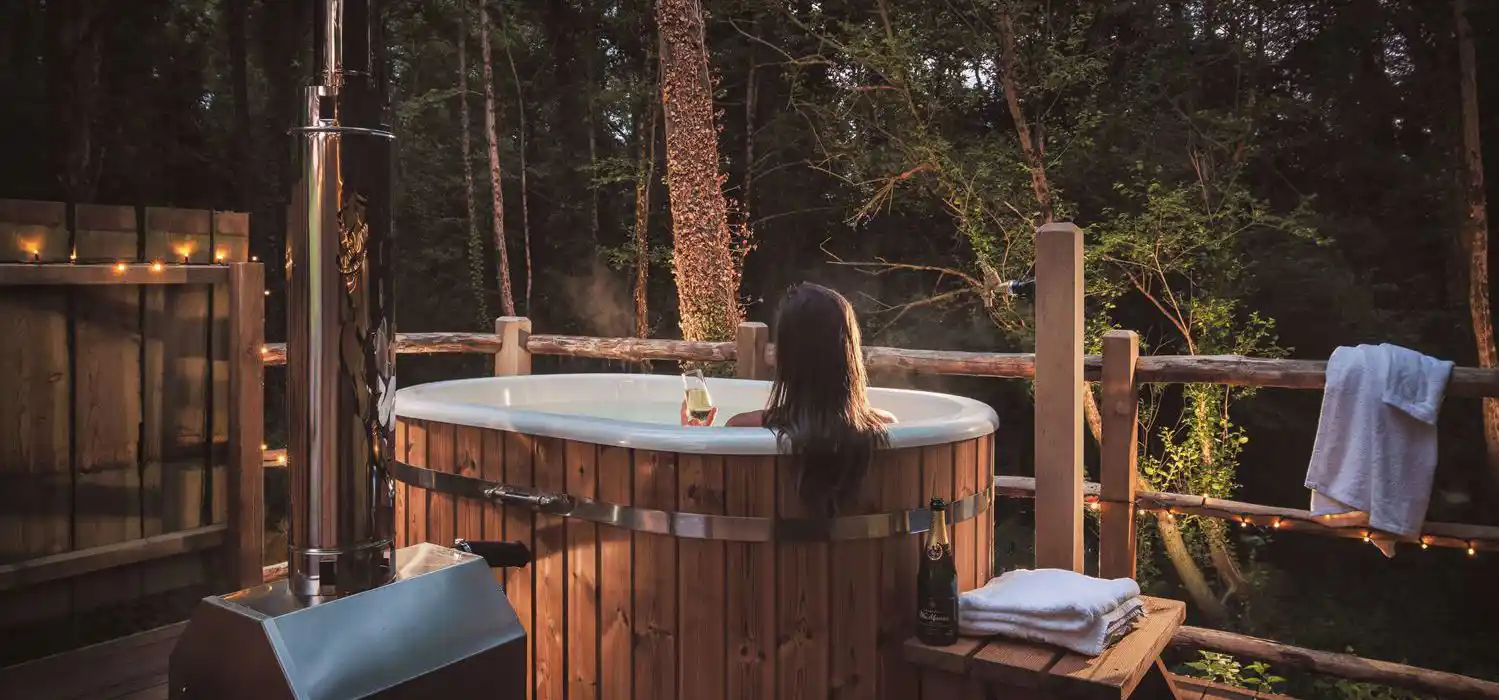 Treehouse holidays with hot tubs