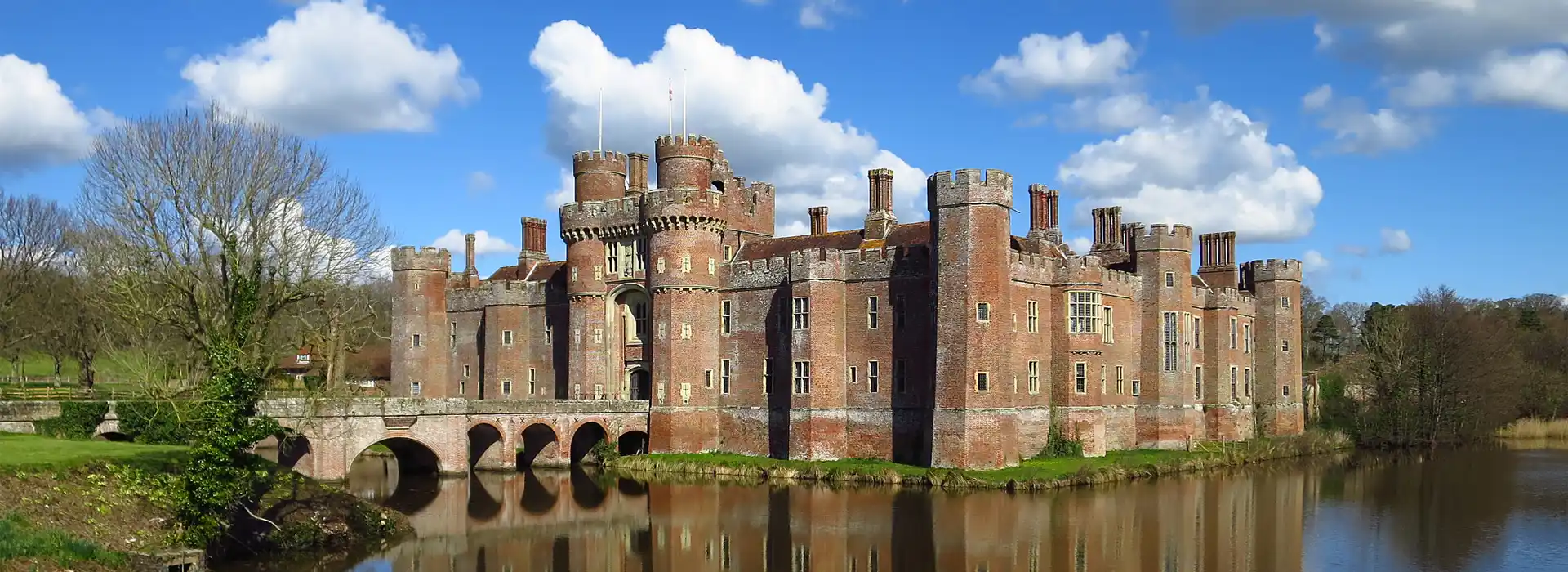 Campsites near Herstmonceux Castle