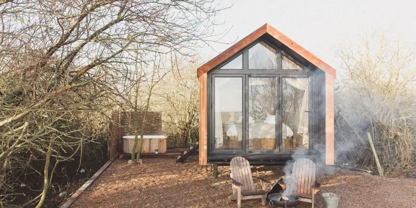 Glamping with hot tubs in Kent