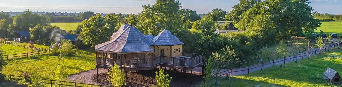 Treehouse holidays in England