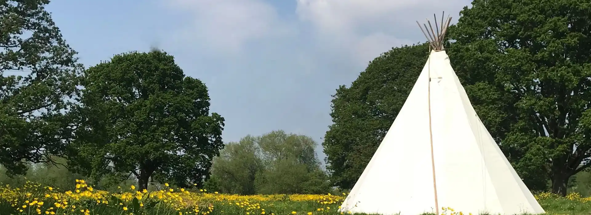 Tipi and wigwam holidays in Herefordshire