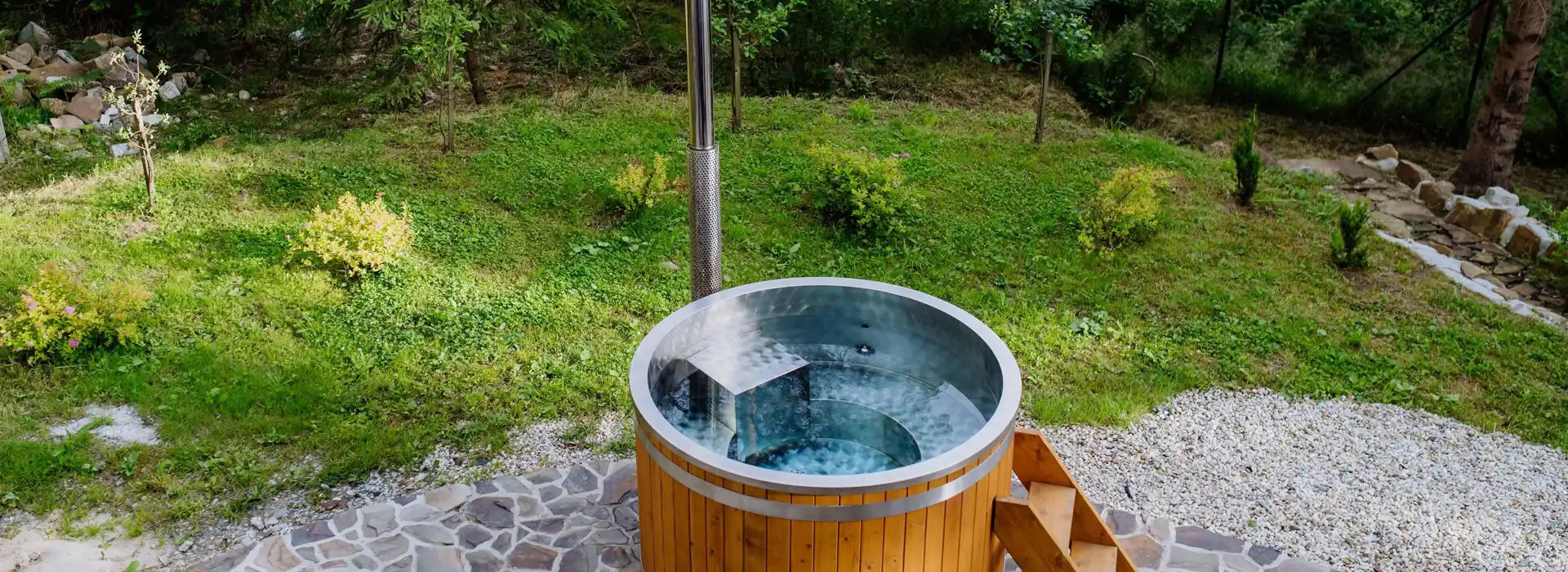 Dumfries camping and glamping pods with hot tubs