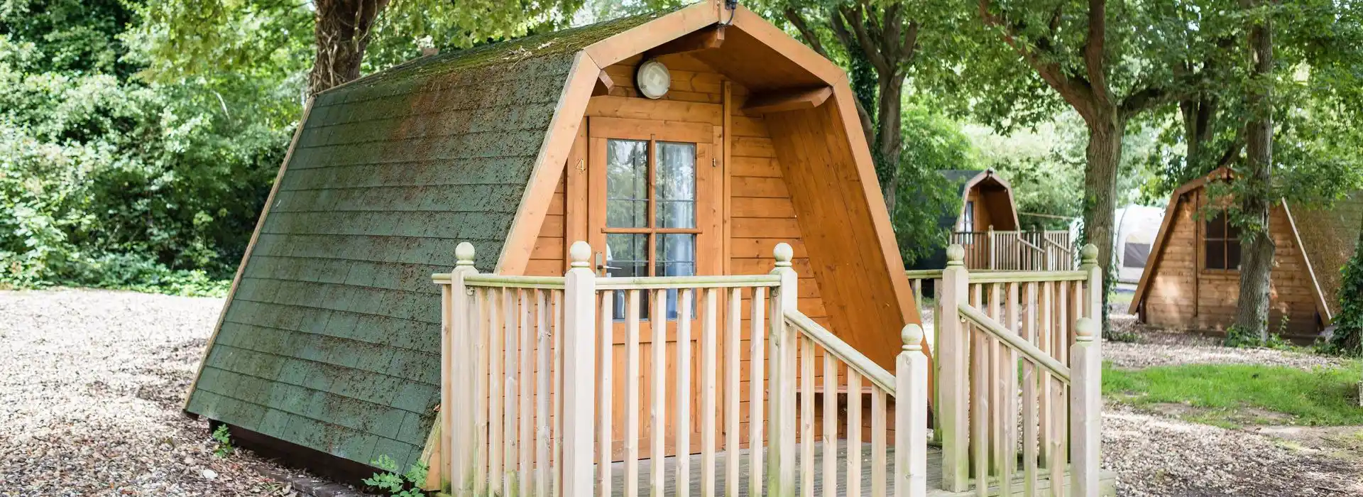 Lee Valley Wigwams - Glamping near London