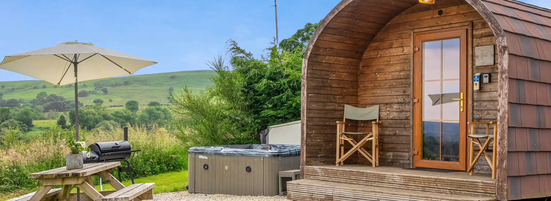 Camping and glamping pods with hot tubs in Cheshire