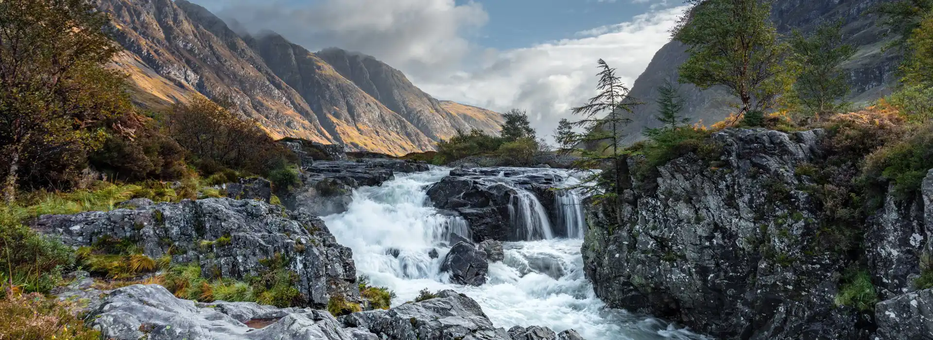 Camping and glamping pods with hot tubs in the Highlands