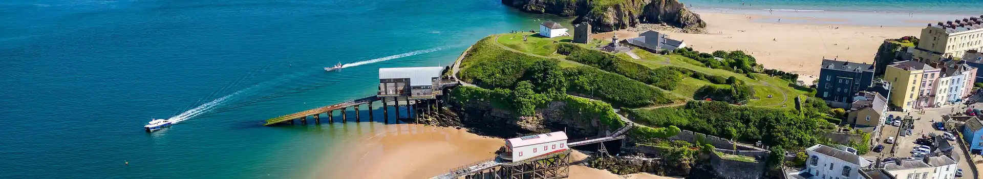 Family campsites near the beach in Wales