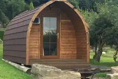 Log Pod at Red Oaks Farm