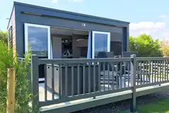 Ensuite family studio pod cabin 