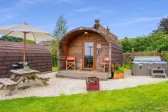 Woodland star pod with hot tub