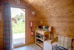 Large pods (Robin) interior