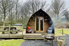 En-Suite Deluxe Wigwam Pods with Hot Tub (Pet Friendly) at Wigwam Holidays Montrave Estate