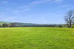 Non Electric Grass Pitches at Manor Farm Catthorpe