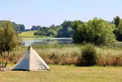 Non Electric Grass Pitches at Castle Howard Lakeside Holiday Park