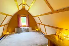 Vineyard Wigwam interior