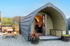 En-suite Glamping Pods (Pet Free) at Castle Guards Farm Retreat