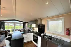 Skylark lodge kitchen