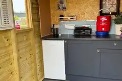 Private kitchen hut