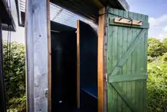 Barafundle Yurt bathroom