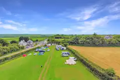 Electric Grass Pitches at Roey's Retreat Campsite