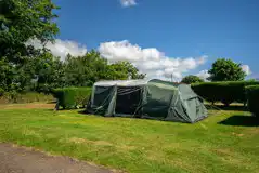 XL fully serviced grass pitches