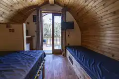Large Ensuite Hiker Pod interior