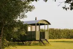 Woodpecker Shepherds Hut at Bunkers Hill Farm