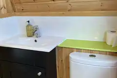 Glamping pod ensuite Glamping pod ensuite