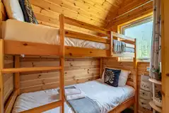 Ensuite glamping pod bunk beds Ensuite glamping pod bunk beds