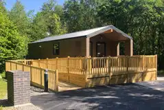 Ensuite Glamping Cabin (Accessible) at Coniston Experience Freedom Glamping