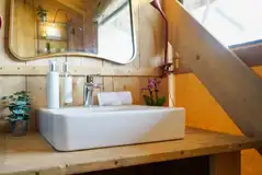 Safari tent ensuite Safari tent ensuite