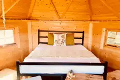Hyssop glamping cabin