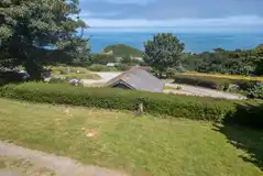 Small non electric pitches
