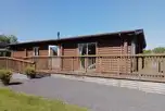 Log cabin