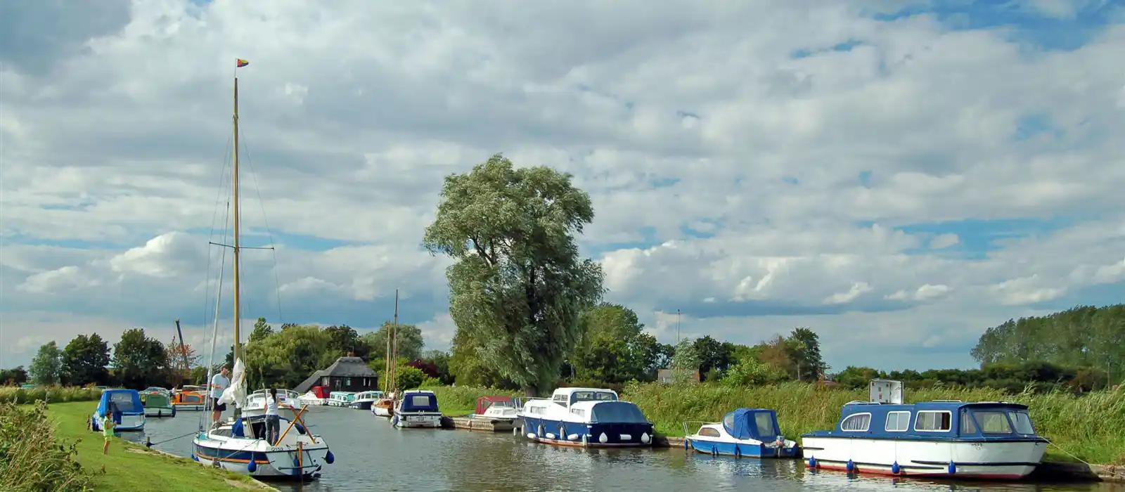 Norfolk Broads boat hire