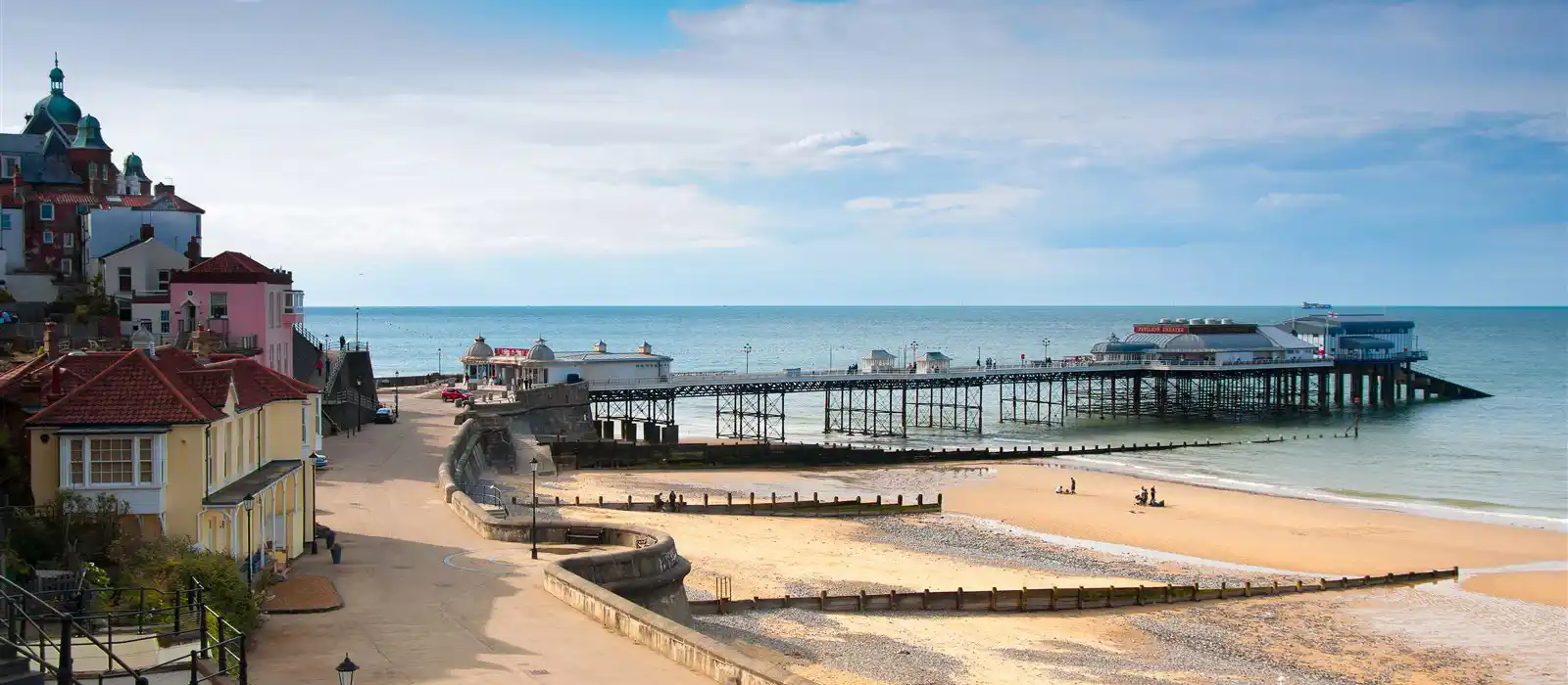 Cromer pier and beach