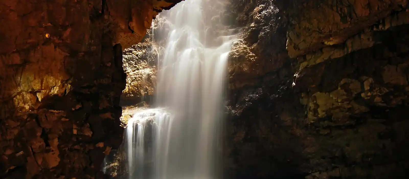 Smoo Cave, Sutherland, Highlands of Scotland