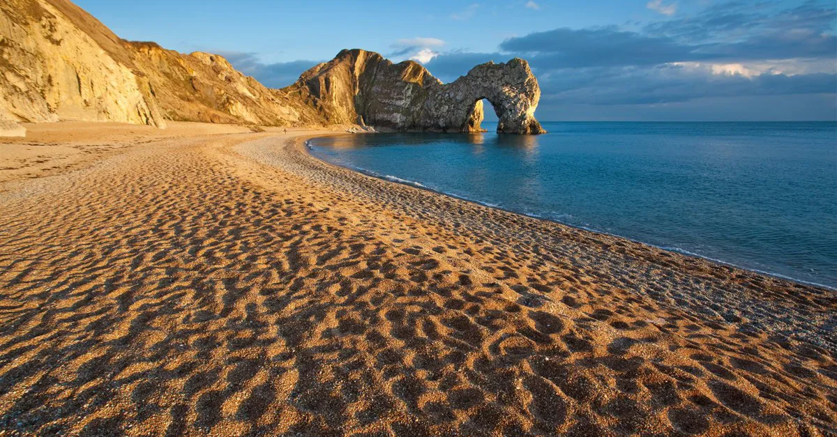 60+ campsites with electric hook up in Dorset